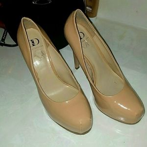 Kelsi Dagger high heels shoes size 9 1/2